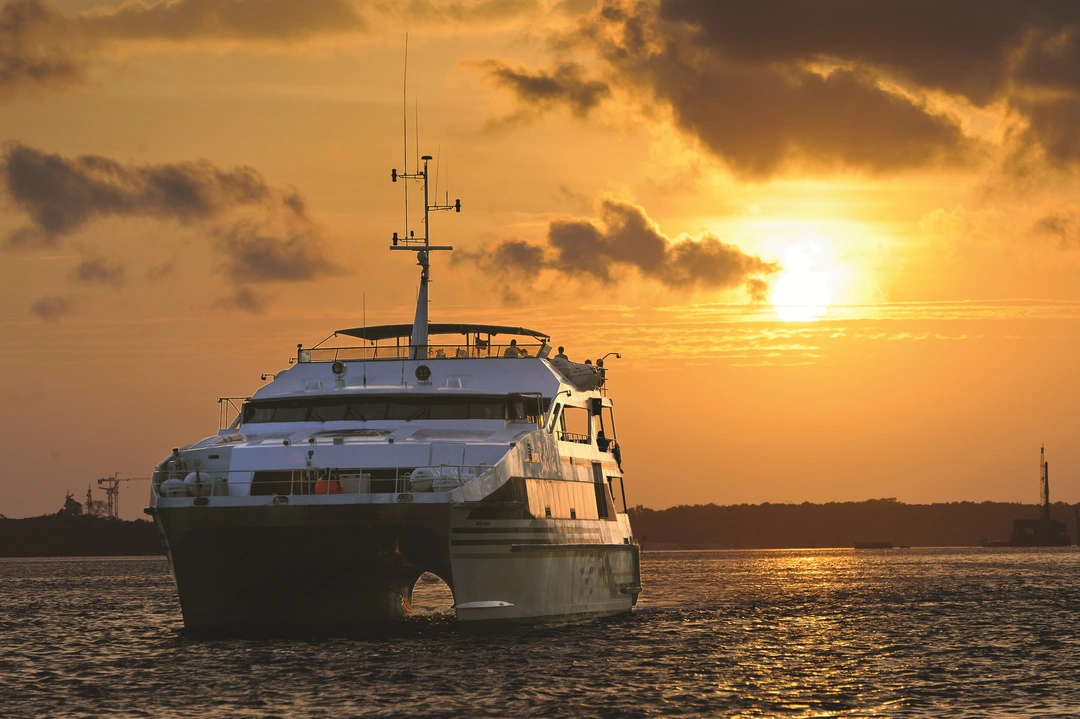 1 Sunset Dinner Cruise 2 (2).webp