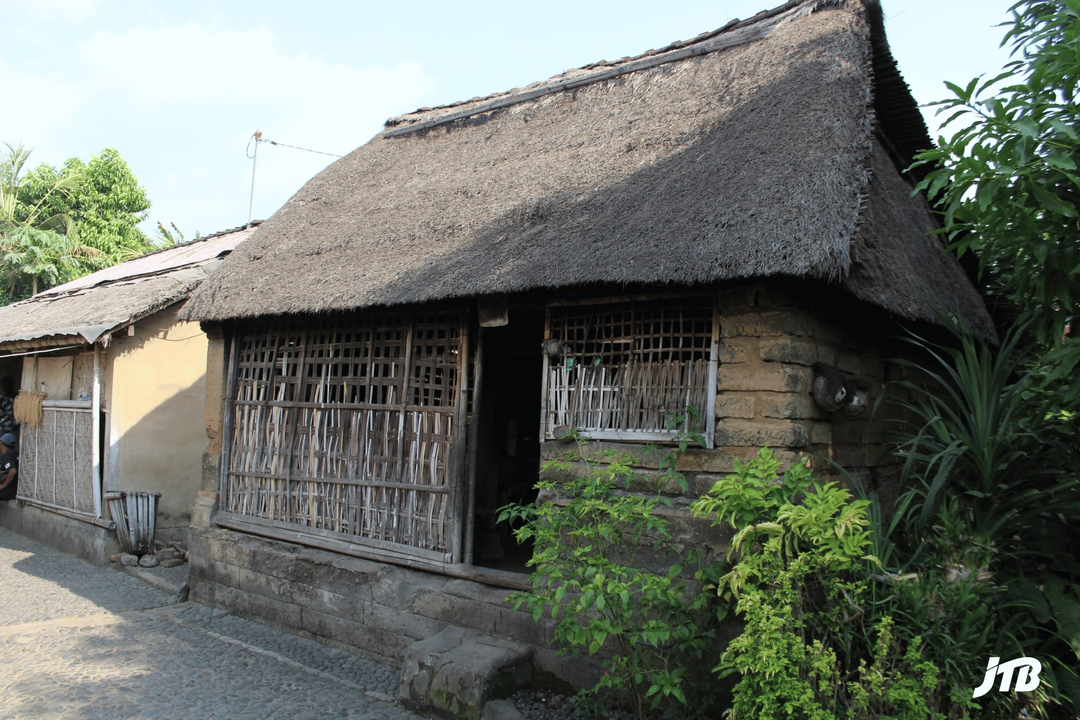 Traditional kitchen at Balinese House Compound.webp