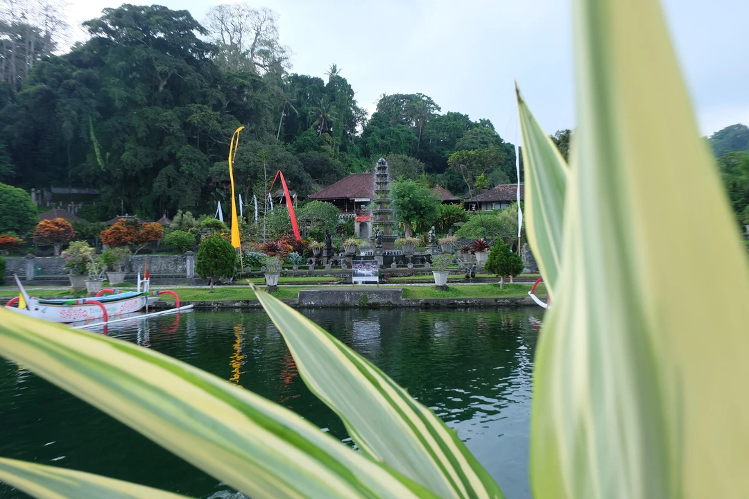 TirtaGangga4.JPG