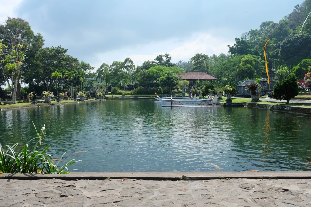TirtaGangga2.webp