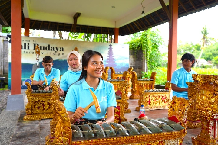 DSC08172.webp