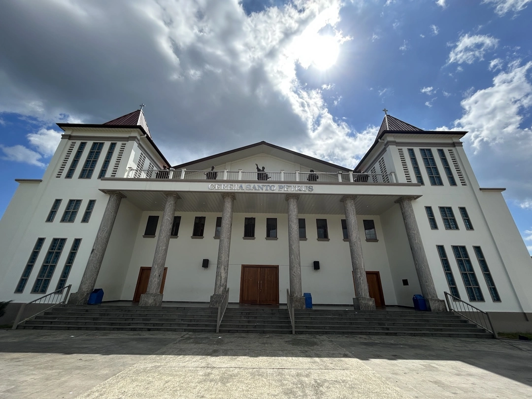Gereja 3.JPG